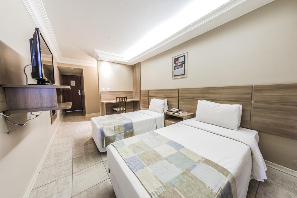 ברזיליה Plaza Bittar Hotel מראה חיצוני תמונה